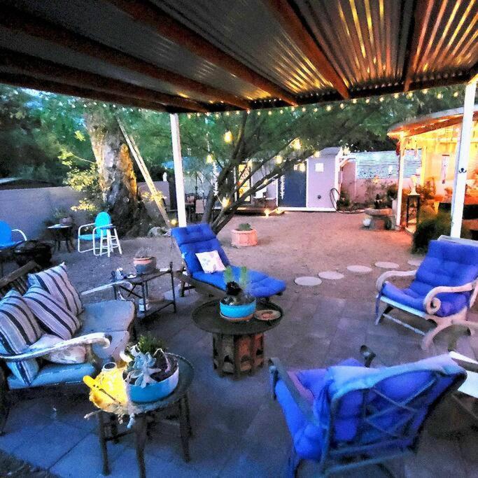 Cute Peaceful Tiny House Getaway W Backyard - Low Summer Rates! Tucson Bagian luar foto