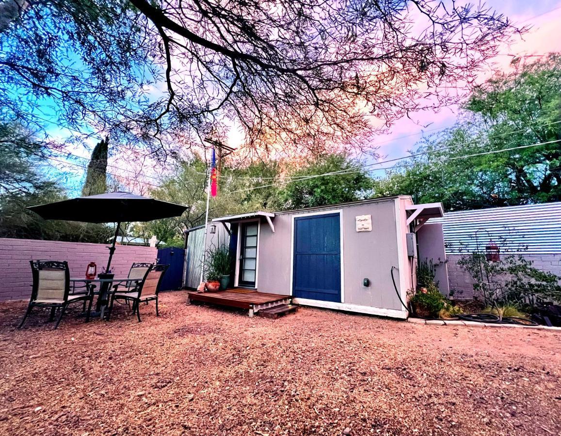 Cute Peaceful Tiny House Getaway W Backyard - Low Summer Rates! Tucson Bagian luar foto